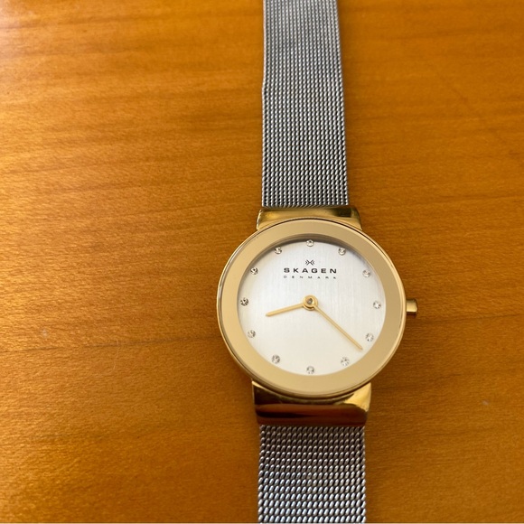 Skagen Two Tone Women’s Watch - Picture 1 of 4